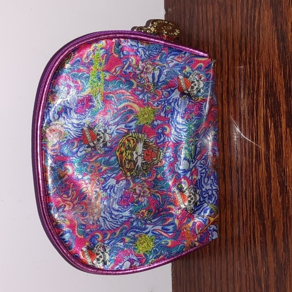 Free Ed Hardy cosmetic bag Love Kills Slowly blue purple. - Picture 3 of 4